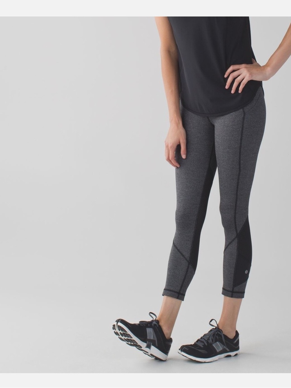 Lululemon Speed Crop leggings Herringbone pattern Size 6